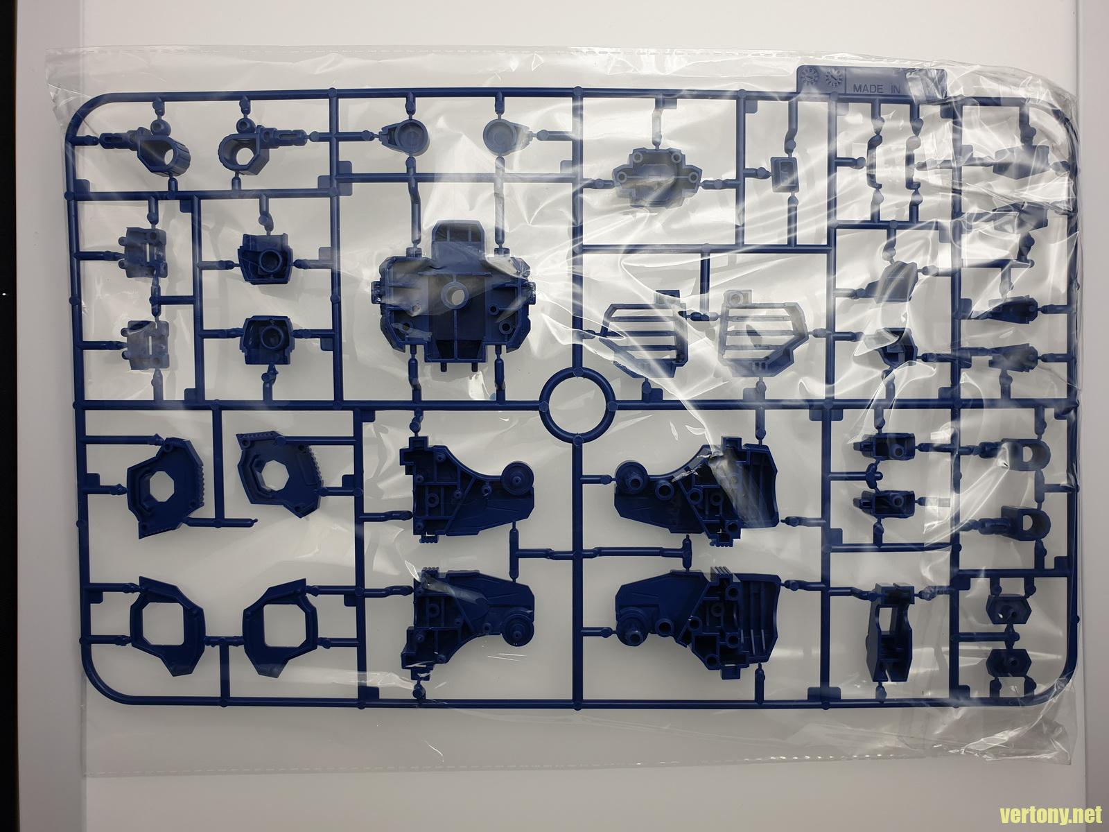開箱]PG 1/60 尼爾森工坊蘭世貴(MBF-P03 藍異端全武裝型