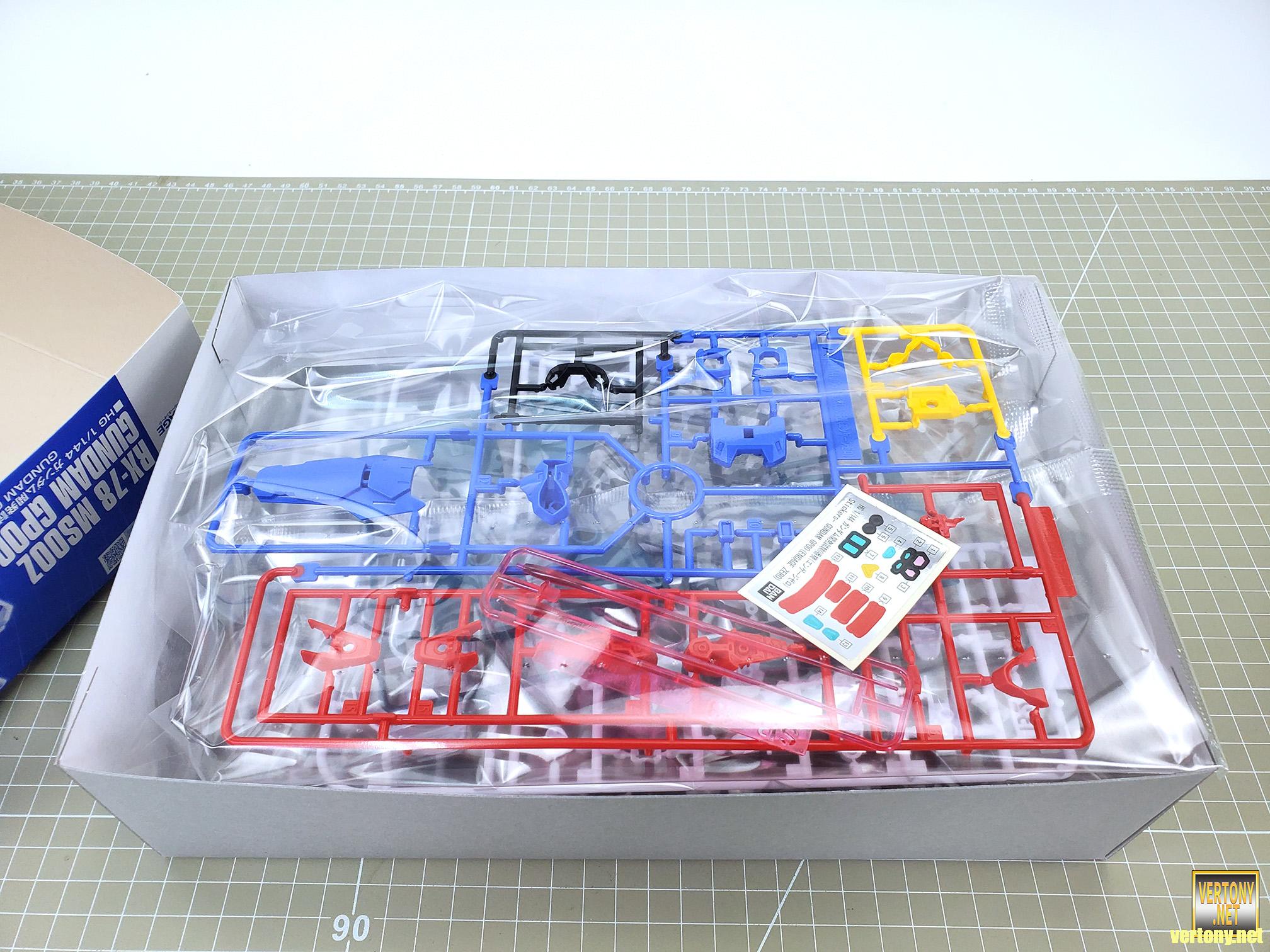BANDAI - HG RX-78 MSOOZ GUNDAM ENGAGE ZERO 完成品 S8bada6f5f8b940c2a04389a0dd7a3