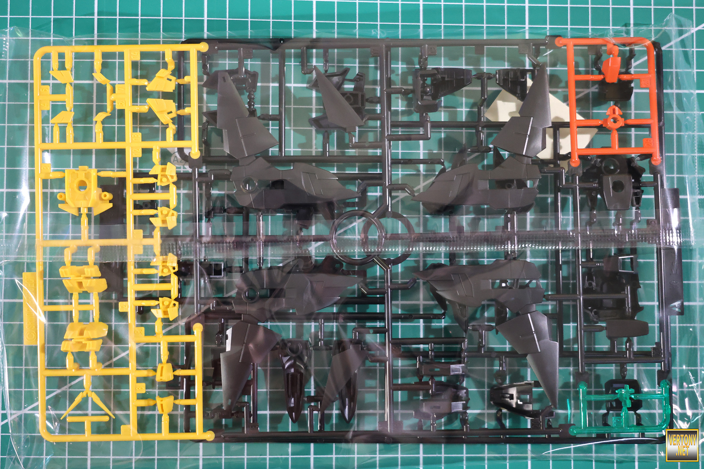 4035 ソビエト連邦　1977年 ヘビ シリーズ　5種　凹版 OLD Heddon レアカラー なども色々入りました | ランブル